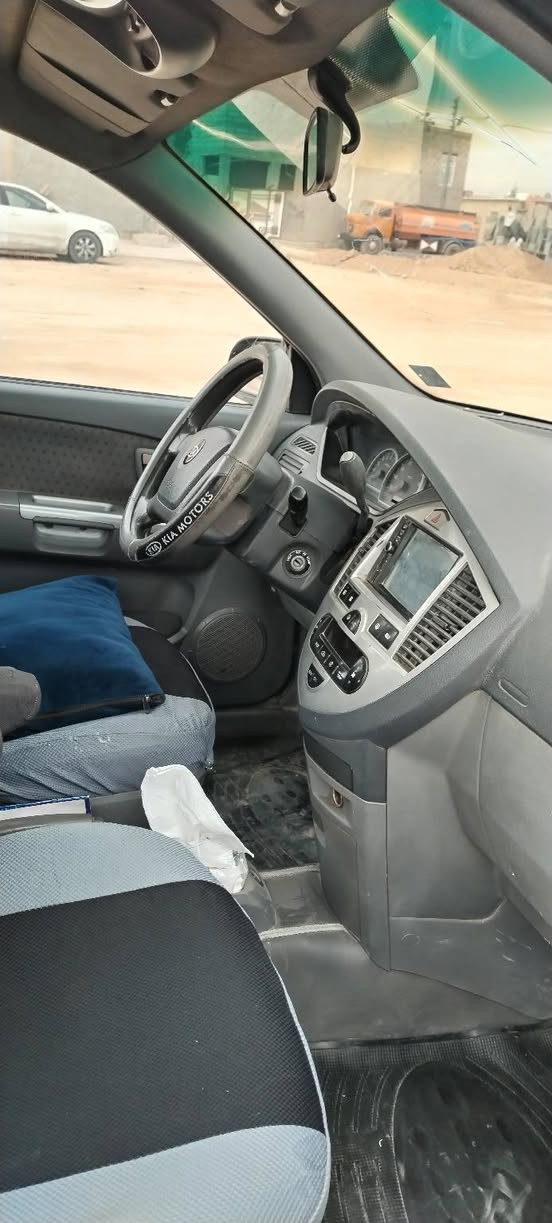 سلام عليكم
كيا كارنز موديل 2006 سبعه راكب رقم بغداد السياره باسمي كير ومحرك مكفولات تايرات جدد صدر جديد السياره بيها شخوط قليله. مكان السياره كربلاء. سعرها 65ورقه وبيها شويه مجال تبريد شغال الكهربائيات شغاله كلها. والشراي يكلب ويشوف بعينه
.. هاتف.. *********** و ***********
