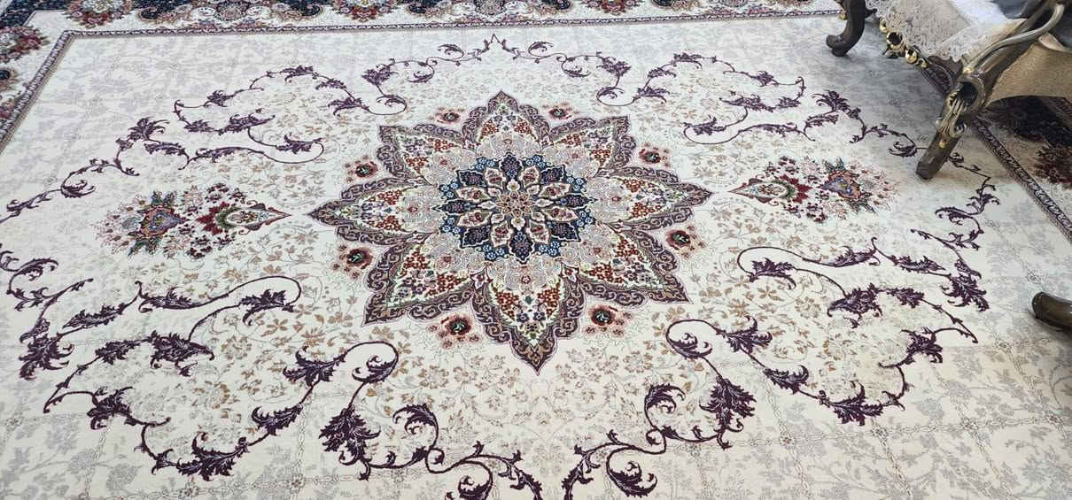 زوالي كاشان ايراني ٧٠٠شانه النوع الثقيل الأصلي كل ٢ خوات متشابهات للاستفسار الاتصال على الرقم ***********
