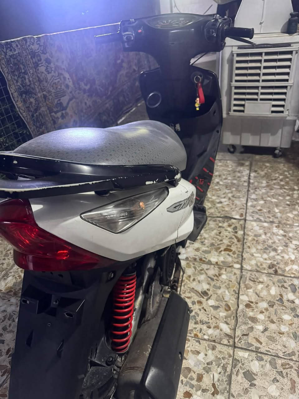 ماكس ثعلب • تايرات جدد • دبلات جدد