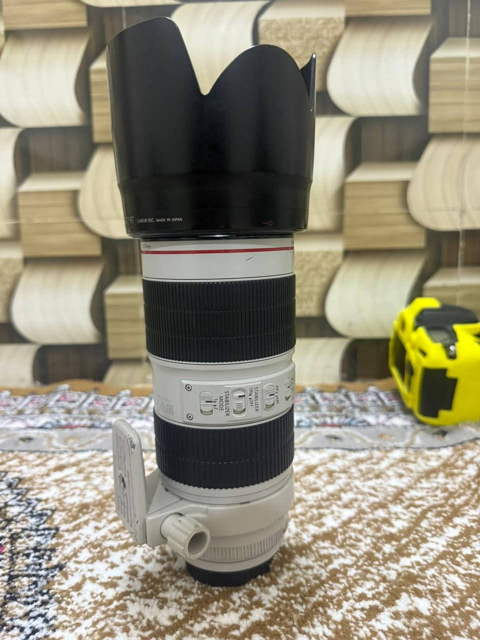 كامره كانون D5iv للبيع و عدسه 70/200كانون الاصدار الثالث
ملحقات كامره كامله 
كامره نظيفه شرط الفحص 
شتر تعال خاص وتدلل 
الهاتف ***********
