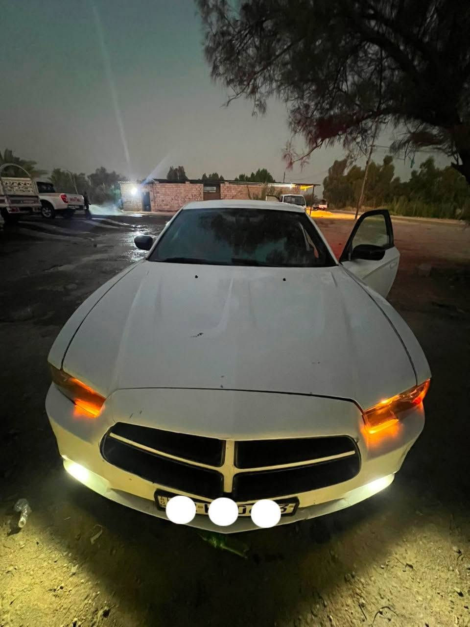 سلام عليكم سياره جارجر 14 فول سياره بصمه ادوات ارقام وسنويه طبق لصل سياره جاهزه مكينته توني شاده صاره سبوع وصل ملتها موجود تبريد ثلج سياره حلوه ونضيفه كصه قماره فقط فقط وشراي بي خير ويدلل ***********  سعر 60 مكاني بابل القاسم مكاتبه تمشي بيها وين ميعجبك

