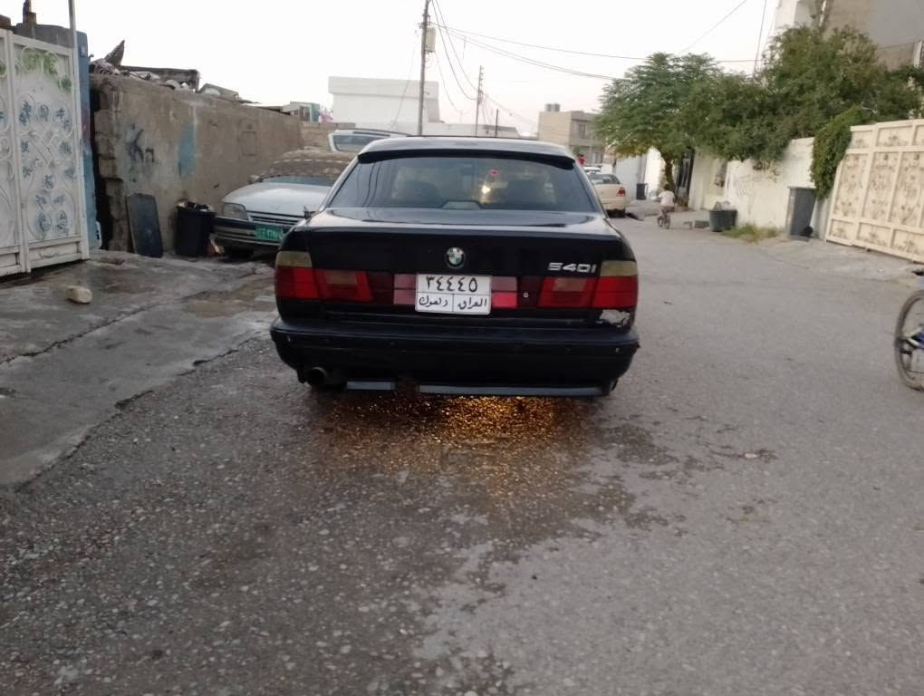 BMW 520i
MODEL1991
GER عادی
گێڕمەکینەئەکسل بەشەرت
سەیارەکەڕەقەم دهۆکە ئەولیاتەپلێت ئەسلی سەنەوی ئەسلی خۆی لەگەل دایە
هەیکەلوناوی جوانەلێدران پێشەوەلای سایەق هەیتی ژۆرێی گرتیە..سلایدو دووجام کارەبای ڕەسی قەترانەعامەلۆجوانی 4تایەو پاتری نوێیە زۆرتونوتۆلە
سعری 24$ کەمەک مەجال
شوێن هەولێر بەحرکە
ژ.م ***********
W  M  V لەسەرە
بەس فرۆشتنە برایان أربيل, العراق
