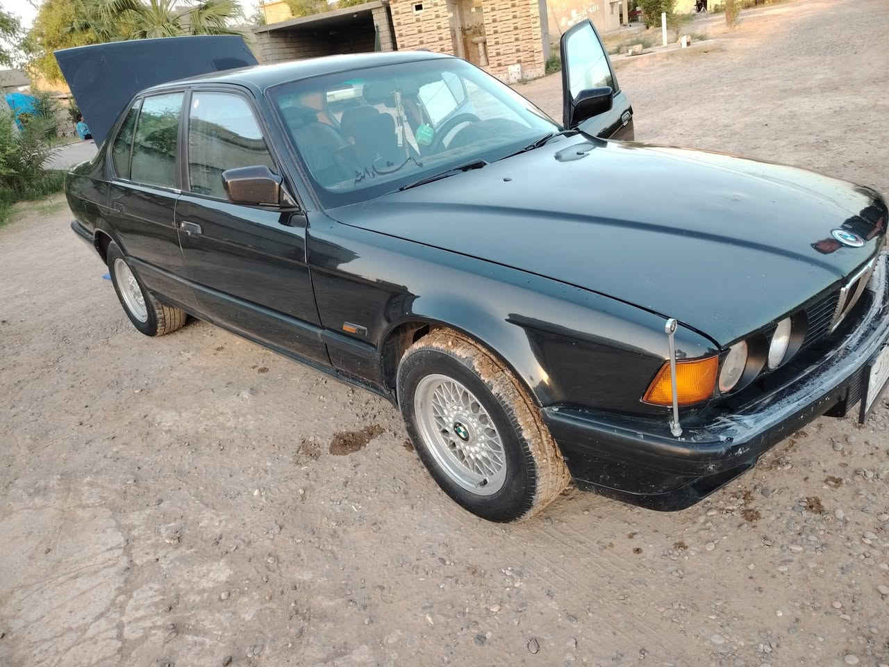 بي ام دبل يو ٩٩٢ حجم ٧٤٠ محرك ٨ سلندر تبريد شغال كير محرك شرط رقم نينوى تحويل ثاني يوم قفلها ٦٠ ورقه
الاتصال على رقم ***********
