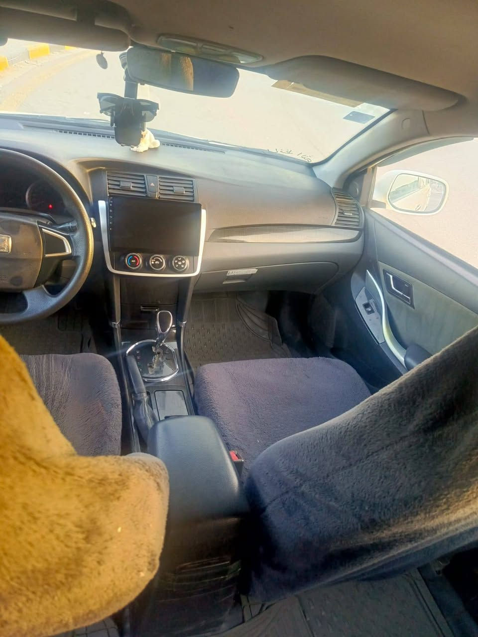 سلام عليكم البيع سياره سايبا اريو مديل 18 مكينه 1600 كير تبريد سنويه 28 رقم نكليزي بسمي سعره 45 بي مجال قليل  مكان البصره النجيبيه    خابر و تدلل *********** مكلف بلنشر تصلو عله رقم البصرة, العراق
