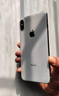 آيفون XS ماكس • ٢٥٦ • فيس ايدي معطل
