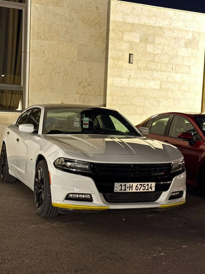 السلام عليكم
جارجر موديل 2018 sxt بلص فور ويل دفع رباعي وارد كندي (بيع فقط) فول مواصفات السياره بجمها كبس قماره سوده بلادي حادثها بابين عكس السايق وباب السايق بالعراق مستبدل بلاد مطابق 
-فتحه
-شاشه جبيره
-كشنات تدفئه تبريد امامي كشنات خلفي تدفئه
-كرسي السايق ترحيب وخزن ميموري 
-شفتات ستيرن
-سوبر تراك باك
-مري قلاب ع البك وتعتيم وهيتر
-حساسات تنبيه خلفي وجانبي
*ماشيه 104 الف ميل 

رايدها 192 وبيها مجال حك الجيه
مكاني بغداد بسمايه
***********
