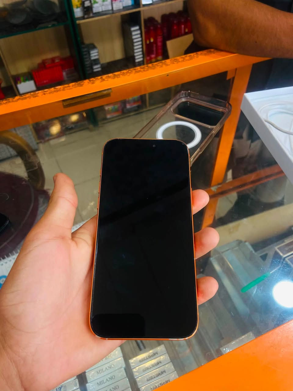 iPhone 17 pro max
ايفون 17 برو ماكس 

صيني غير اصلي 

بطارية ١٠٠ 

ذاكرة 1 تيرا 

للاتصال ***********
السعر 220 بي مجال
