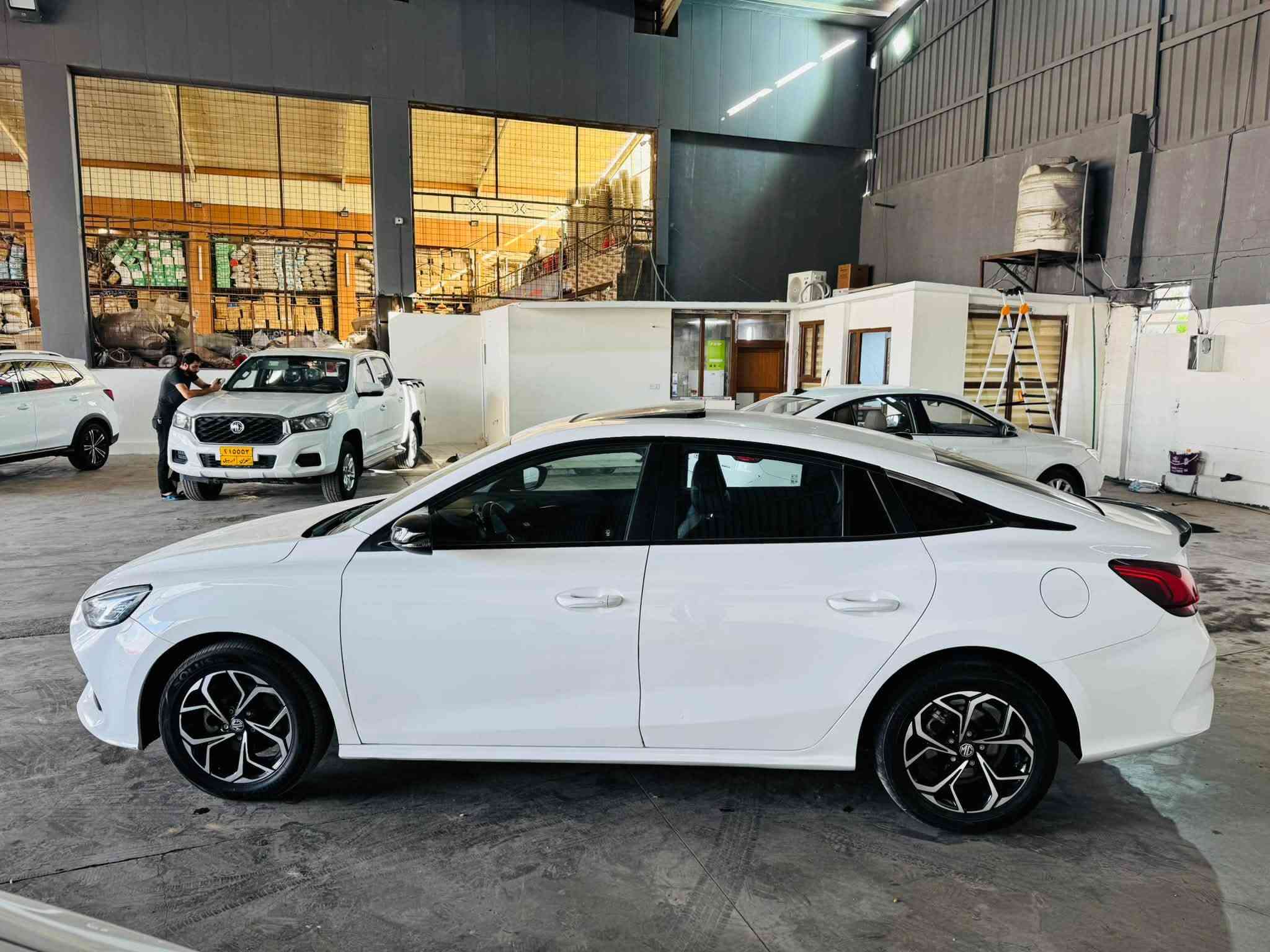MG GT 2024
Engine: V4 1.5L 

♦️❗رقم جاهیز

♦️❕44 هزار روشتووە 

♦️❗بنه‌ ده‌رگای سایق و پشت ده‌رگای و دۆسه‌ كه‌میك بۆیاغه‌💎 

♦️❕فول موصفات 💯 

📍سپی ,سلایت, برێک کارەبای , لایت لید , یەدە بەسمە , شاشە 📍گەورە, کامیرە, حەساس , ویل رەش , تحدید سرعە..

🔥نرخ102$ وەرقە🔥 

📍شوێن هەولێر نزیك ١٢٠م ریگای موصل معرض باز كارس.

☎️موبایل-***********

~~~~~~~``~~~
