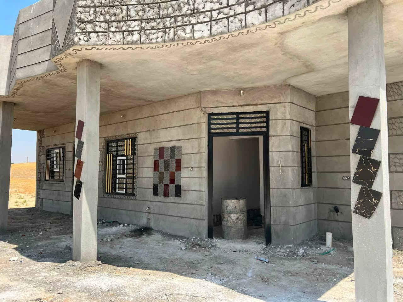 السلام عليكم جانب من أعمالنا اليومية في تركيب زجاج البيوت  

العنوان جنوب الموصل ناحية الشورة محلات الحاج علي سليمان قرب اسواق علي الشياب 
***********
‏‪***********‬‏
