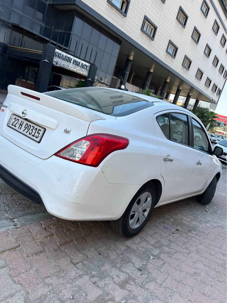 نیسان سەنی ٢٠١٩ نیودەرگای لای سەکن سبوخە بێ ژۆرێ دوشوێنی بچوک تعدیلە چوار تایەی نوێ بۆبەستراوە رۆنی گێڕی تازە گۆراوە شەریکە سپێری بیلادی ماوە 95000 هەزار رۆیشتووە گێڕوو مەکینەوە تەبرید هەمووی بەشەرت بەناوی خۆمە *********** أربيل, العراق
