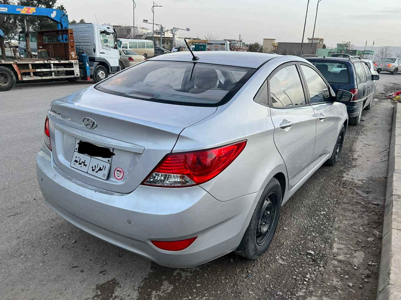 هۆندای ئەکسنت ٢٠١٧  خەلیجی فول مواسەفات بەس سڵایت نیە ABS ناو زەرد ئاوێنە کارەبای و ئیشارات  بێ بۆیاغە تۆزێ ساردی هەیە پاتری و ڕۆن تایەی تازەیە بێ مەسرەف تا بڵێ پاکە سعری ١٠٥ گەڵاو مەجالێکی کەم *********** السليمانية, العراق
