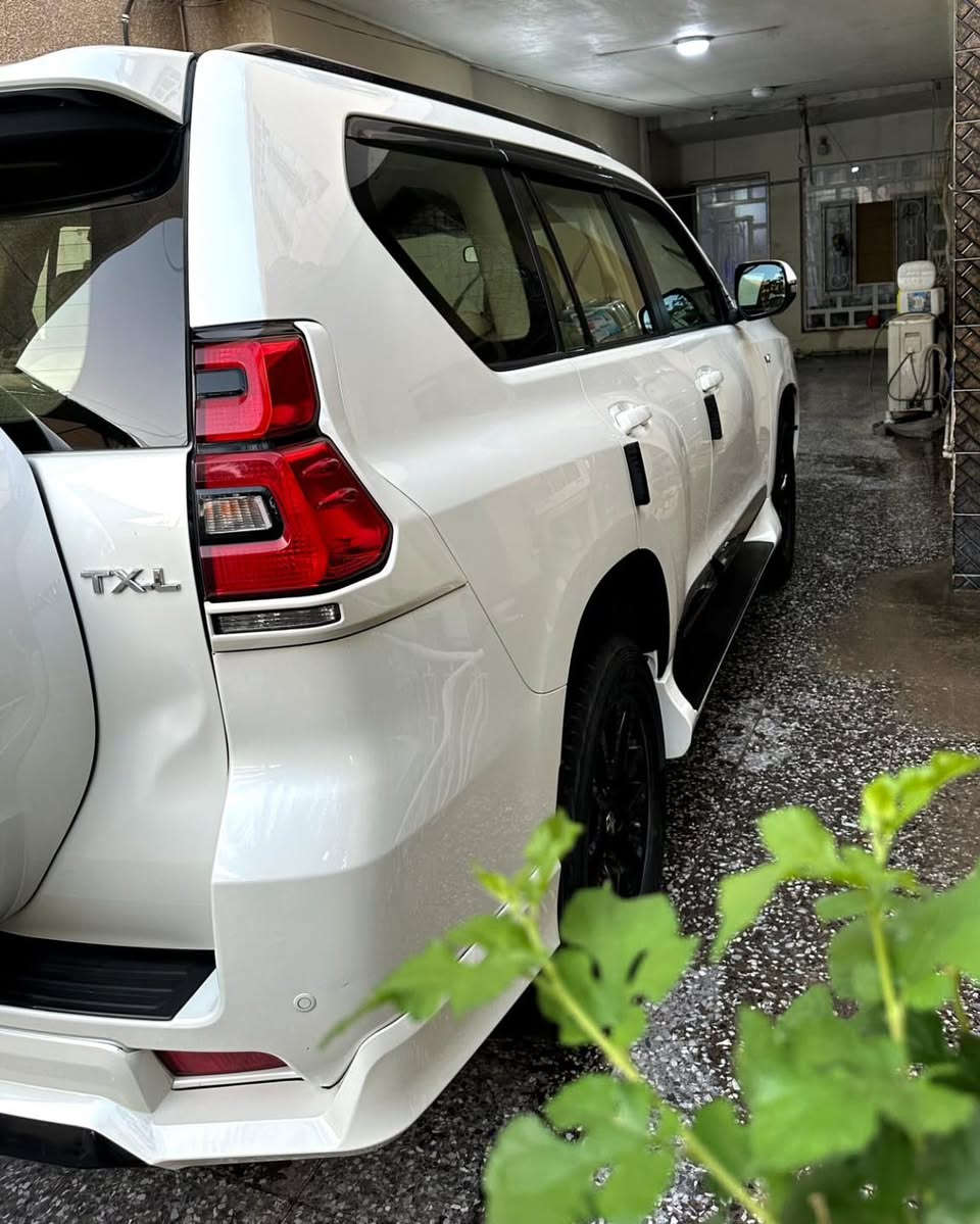 🚗 للبيع — تويوتا برادو TXL موديل 2021

📍 الموقع: بغداد – الطالبية

🛣️ ماشية 117 ألف كم

🔹 المواصفات:
• محرك 6 سلندر – 4000 سي سي
• دفع رباعي 4WD
• جير أوتوماتيك 6 سرعات
• دبل ثقيل وخفيف
• نظام Multi-Terrain للطرق الوعرة
• ويل 20 إنچ 🛞
• شاشة وسطية + نظام ملاحة 🗺️
• مقاعد جلد
• كاميرا خلفية + حساسات أمامية وخلفية 📸
• دخول وتشغيل بدون مفتاح Keyless
• مثبت سرعة
• نظام الحفاظ على المسار
• تحذير النقطة العمياء
• نظام فرملة طوارئ
• إضاءة LED
• مكيف أوتوماتيك ثنائي/ثلاثي ❄️
• ثلاجة أمامية
• مرايا كهربائية مع طي
• USB + Bluetooth

💰 لمعرفة السعر، اكتب (تم) في التعليقات وسيتم الرد عليك تلقائياً.

⚠️ تنويه:
السيارة إعلان ممول وغير تابعة للصفحة، ولا نتحمل مسؤولية الاتفاق أو تحديد السعر بين البائع والمشتري.

🌹 الله يبارك للبائع والمشتري، ويرزق الجميع من واسع فضله.

📞 للاستفسار: ***********

#سيارات #سيارات_للبيع #تسويق #السيارات #cars
