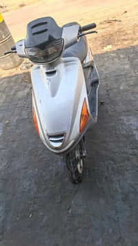 فراشه حاويه • مامفتوح • سلف