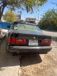 بي ام دبليو 520i • ١٩٩٠ • نظيف
