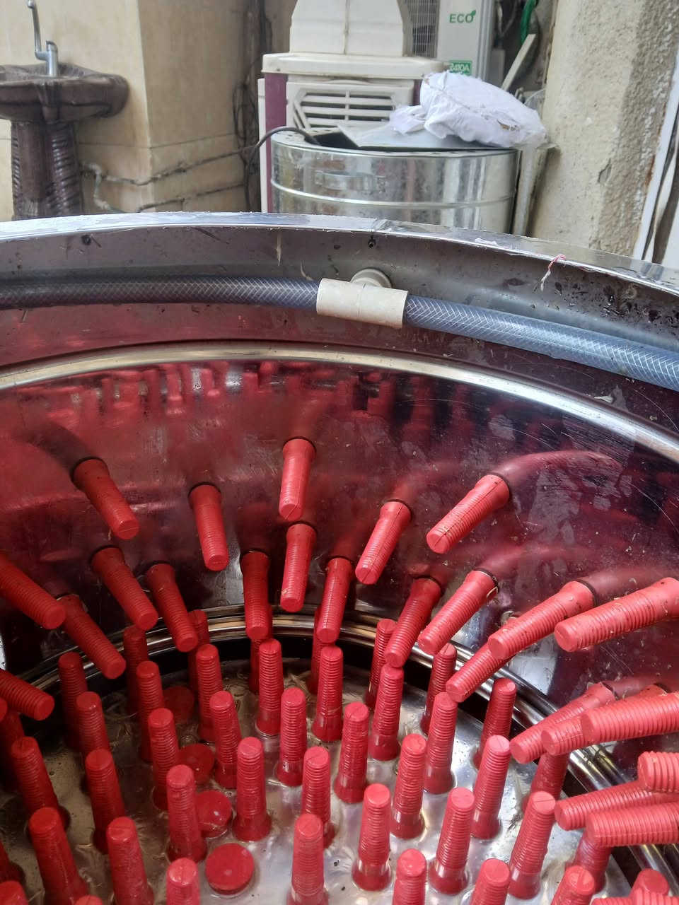 لسلام عليكم هلاسه دجاج مثل ما موضح بل صوره بعدهي جديده استخدام سبوع وأحد مستعجل ع بيعتها اخذتها 380 الف شكد توصل ابيع مستعجل عليها اخوان مكاني بغداد الشعله الرقم ***********
