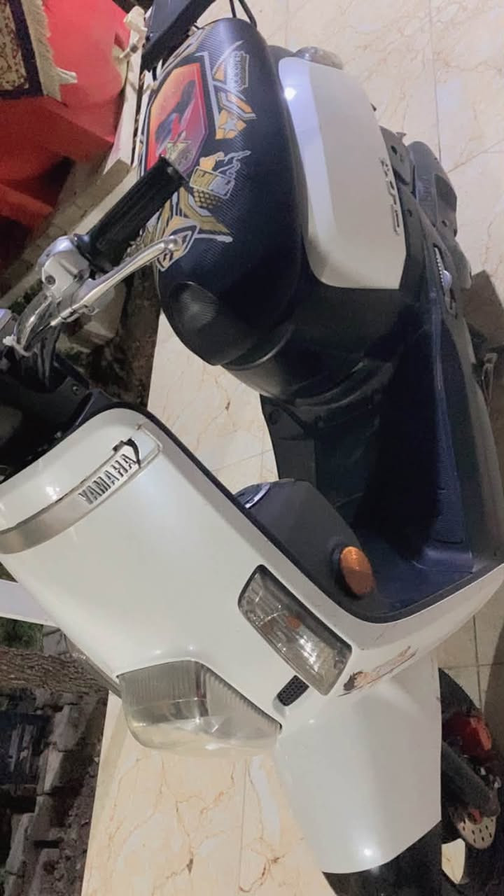 سلام عليكم دراجه بوليسي مصطره نوزل دراجه قبل فتره طالعه من حاويه دراجه كفاله عامه من اشي مكينه مكفوله كفرات بلادي شلعه قويه دراجه نضيفه كلشي شغال بيه سعره مليون وربع مكاني بصره قرنه راسلني ***********

