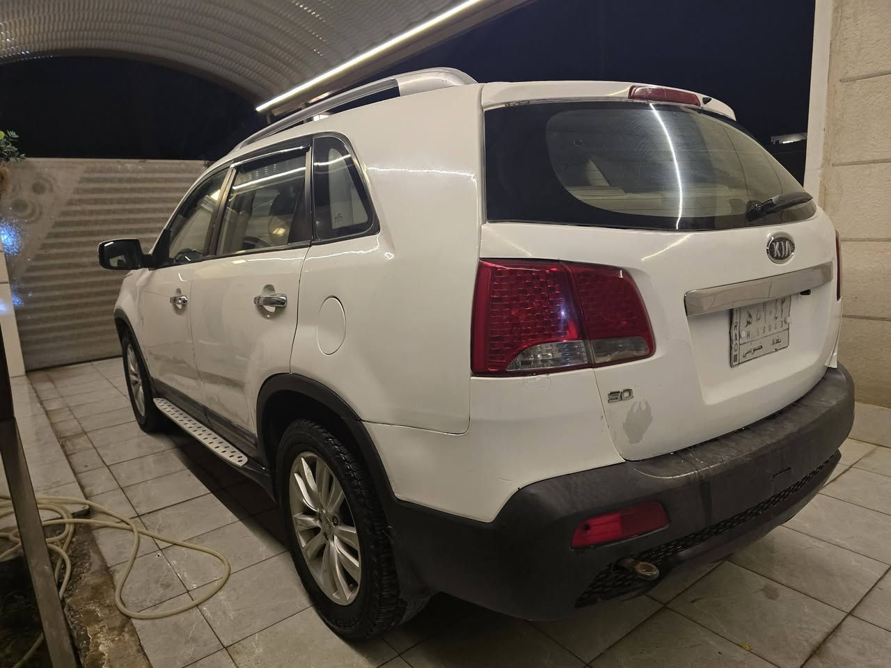 السلام عليكم كيا سورنتو 2011 خليجي محرك 2400cc دوش مواصفات //بصمه/7راكب/تبريدشاشهولمس//مري شفط/اشاره بالمرايه// محرك درجه اولى لاتبخير ولاكلشي /حداديه نظيفه جدا/كير تمام 100% رقم بغداد /السياره بيه حادث من الخلف وتصليح التكم الخلفيه ومصبوغه حزام ونص القماره مصبوغه من الخلف
بجم وشواصي مكفولات  والسعر 88 وبيه مجال الشراي صدك يتصل رجاء بيع فقط@للاتصال/***********/***********
