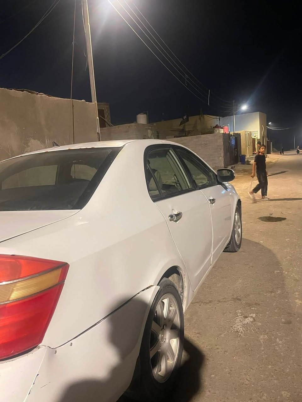 ‏سيارة جيدي موديل 13 مكينة مال كوريلا حزام صبغ ***********￼ البصرة قرمت علي

