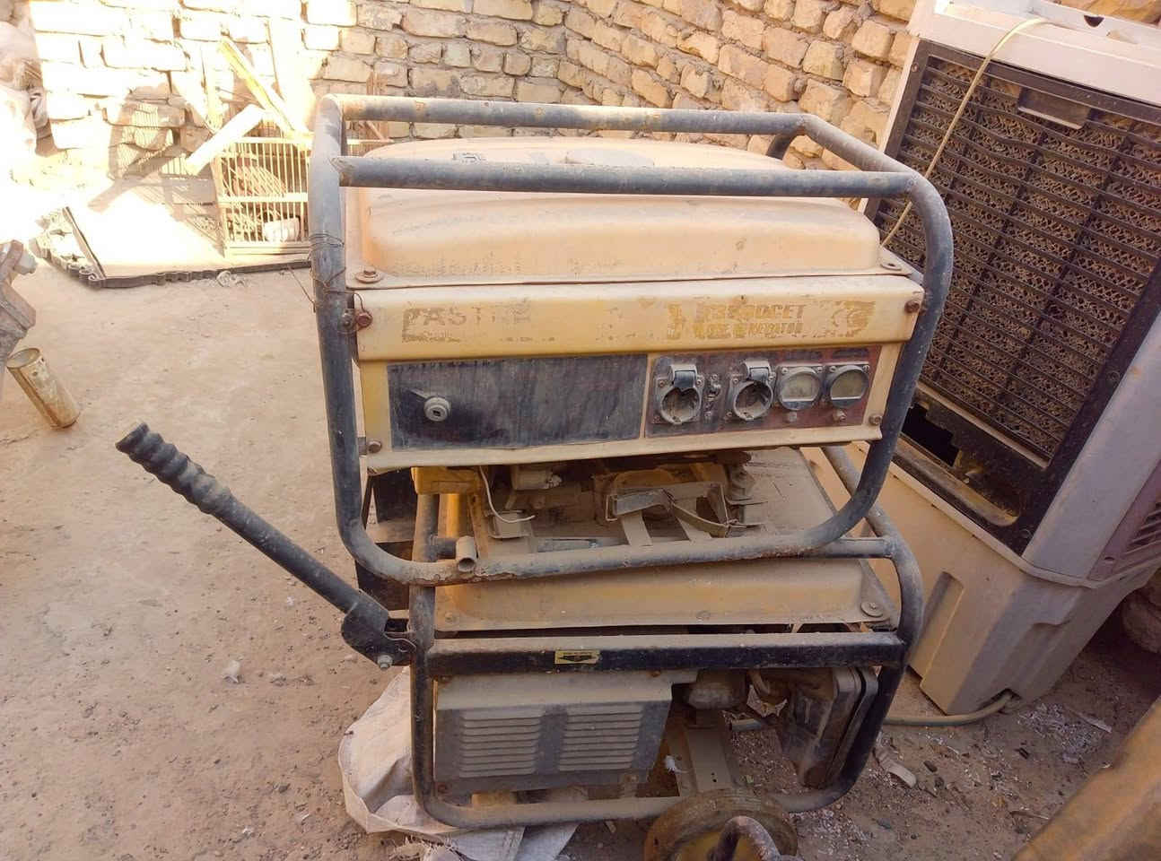 غراض منزلية للبيع مراسلة فقط وتساب ‏‪***********‬‏
