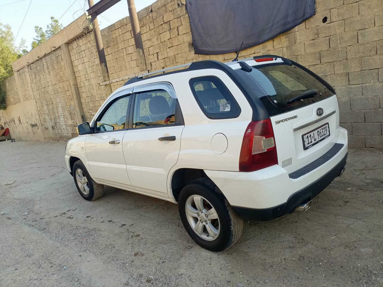 من رخصت الادمن كيا سبورتج موديل 9 رقم بغداد الجديد محرك 2000موصفات فتحه سياره مكفوله شاصي لغد تكم بيهه صبغ بسيط بدون تبديد تبريد صدر كير محرك مكفولات السعر 95 وترهم مراوس مكاني بغداد ***********
