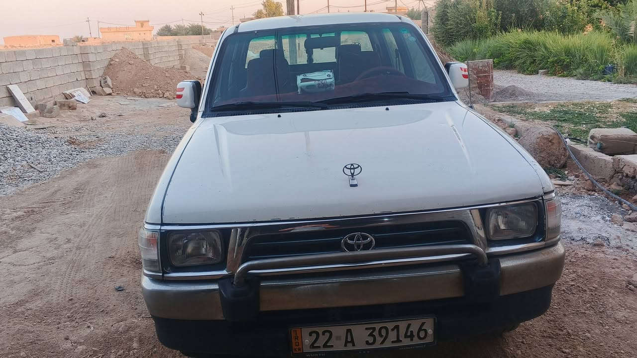 سياره للبيع موديل 2001. دبل. رقم شمال  سنويه لل 2028 
متواجد ع الرقم ***********
