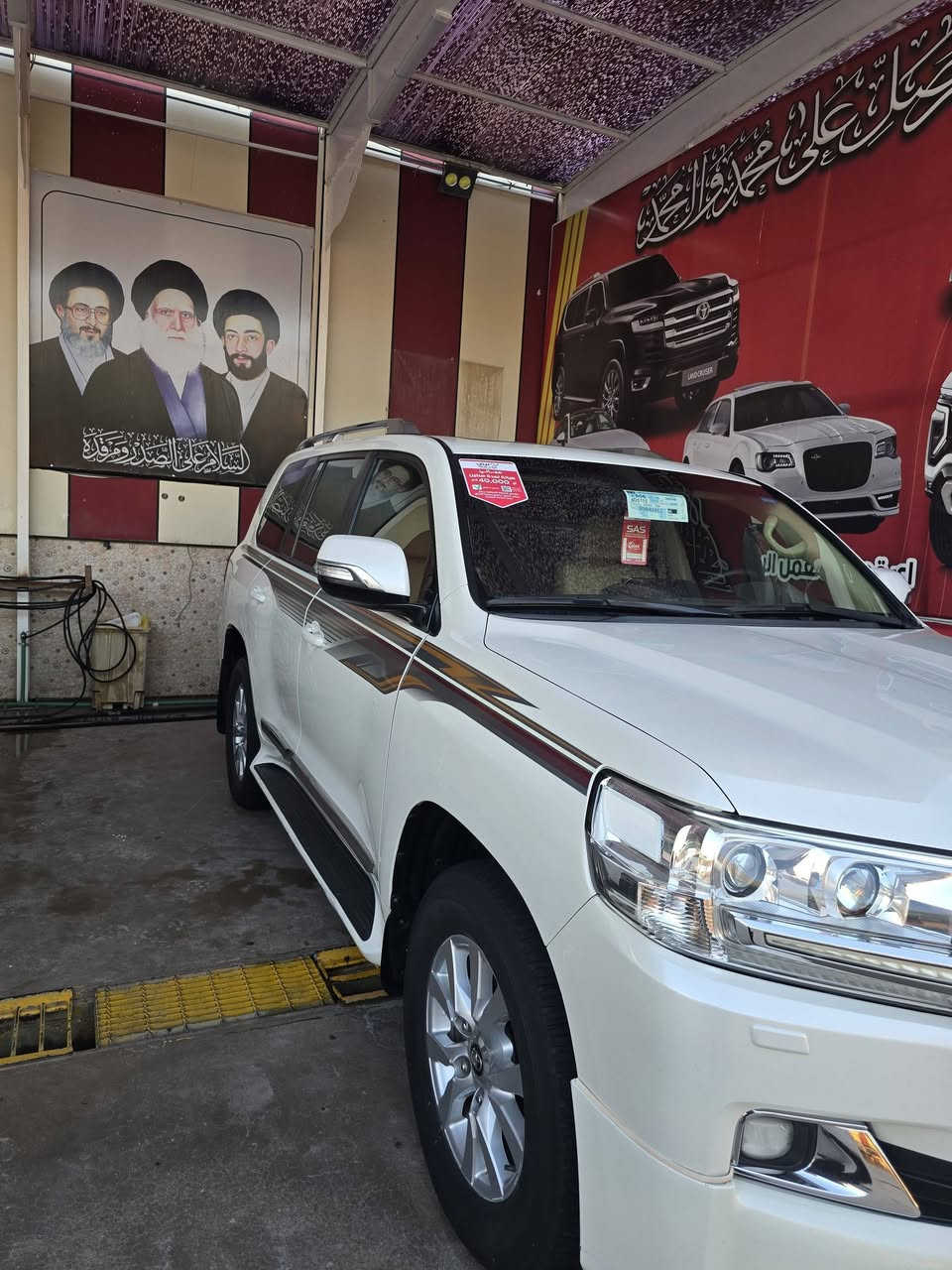 السلام عليكم 
لاندكروز بريم موديل 16 رقم بغداد انكليزي الجديد ماشيه 114000  حقيقي فول واحد على واحد بصمات ثنين محرك 6 سلندر مامفتوح ولا الكير مفتوح
السونار مرفق مع الصور..
السعر 430 يعني 4دفاتر و30ورقه

العنوان:الديوانيه المركز
***********
بي واتس وغير متواجد ع الفيس
