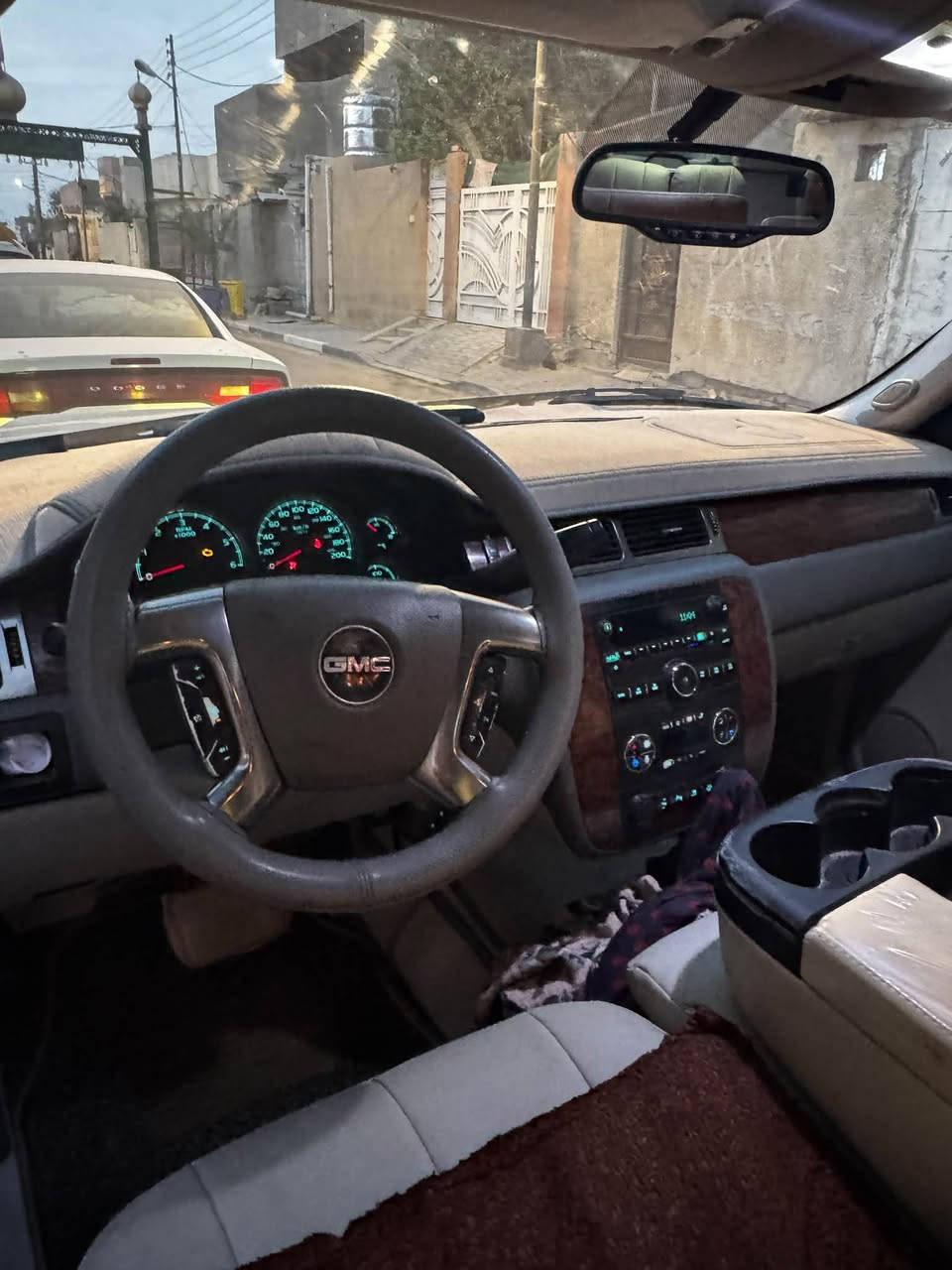 السلام عليكم يوگن GMC مديل 2007 
كير مكينه اكسل بلادي 
حدادية خير من الله 
تبريد خير من الله 
السيارة مال بيت لا متعوبه ولا مشتغلة خط 
مكاني البصرة المعقل 
السعر التفاصيل اكثر اتصل وبخدمتك 
تلفون    أبو رضا ***********
(مكلف بنشر )
