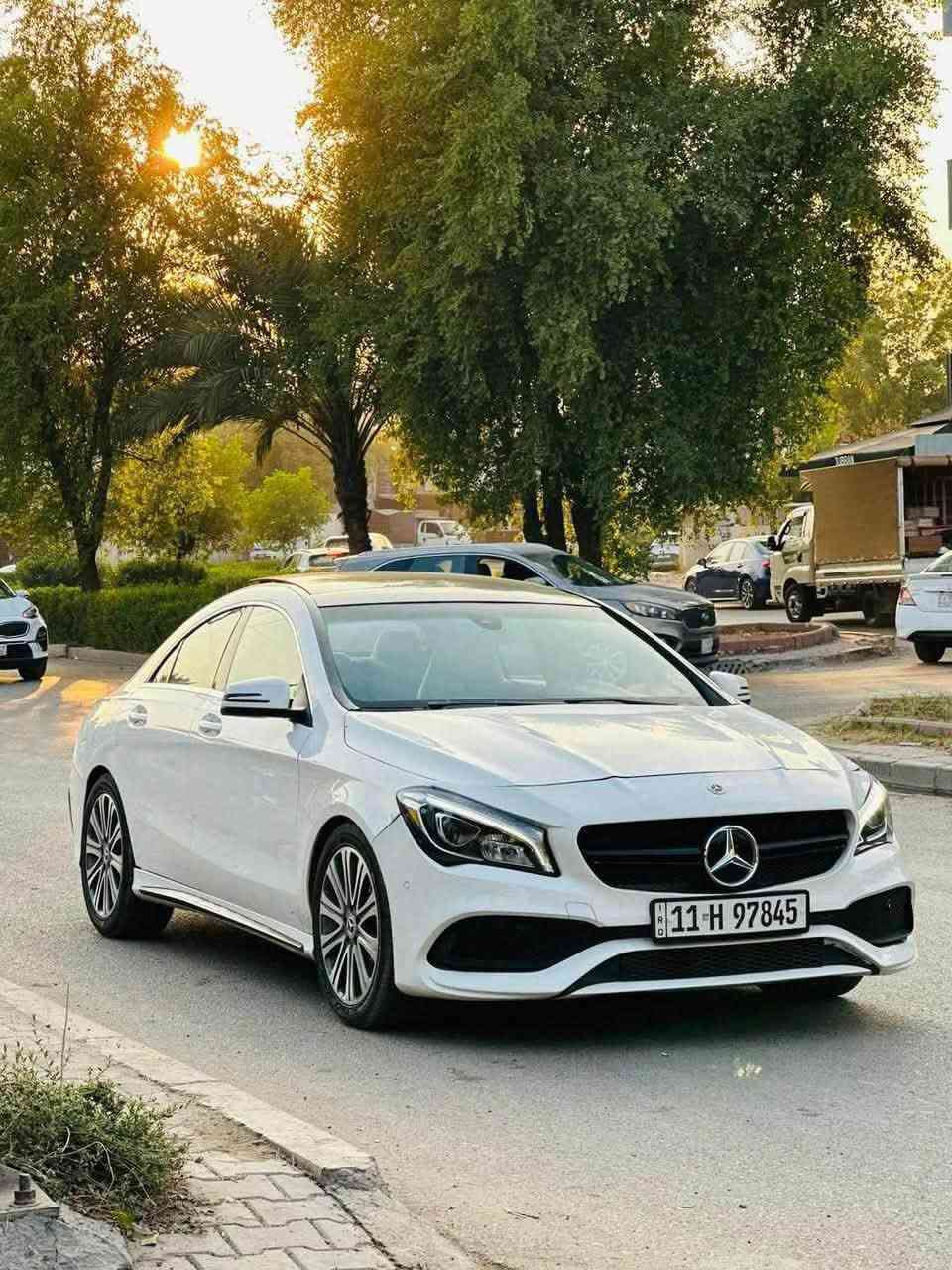 مارسدس ٢٠١٨ بسمي سياره جاهزه مابيها اي نقص
صفر مسج ماشيه ١٠٠ كير محرك مكفول صدر تبريد جديده بدون اي نقص بالخير ع الياخذها مراوس الشراي يتصل *********** مكاني جسر ديالى الزعفرانيه
