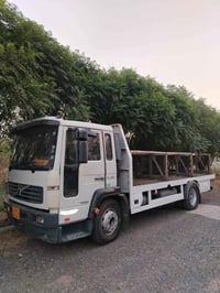 ڤالڤۆ • مودیل 2002 • تەبرید
