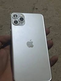 ايفون 11 برو ماكس • ذاكرة ٢٥٦ • بطارية ١٠٠%