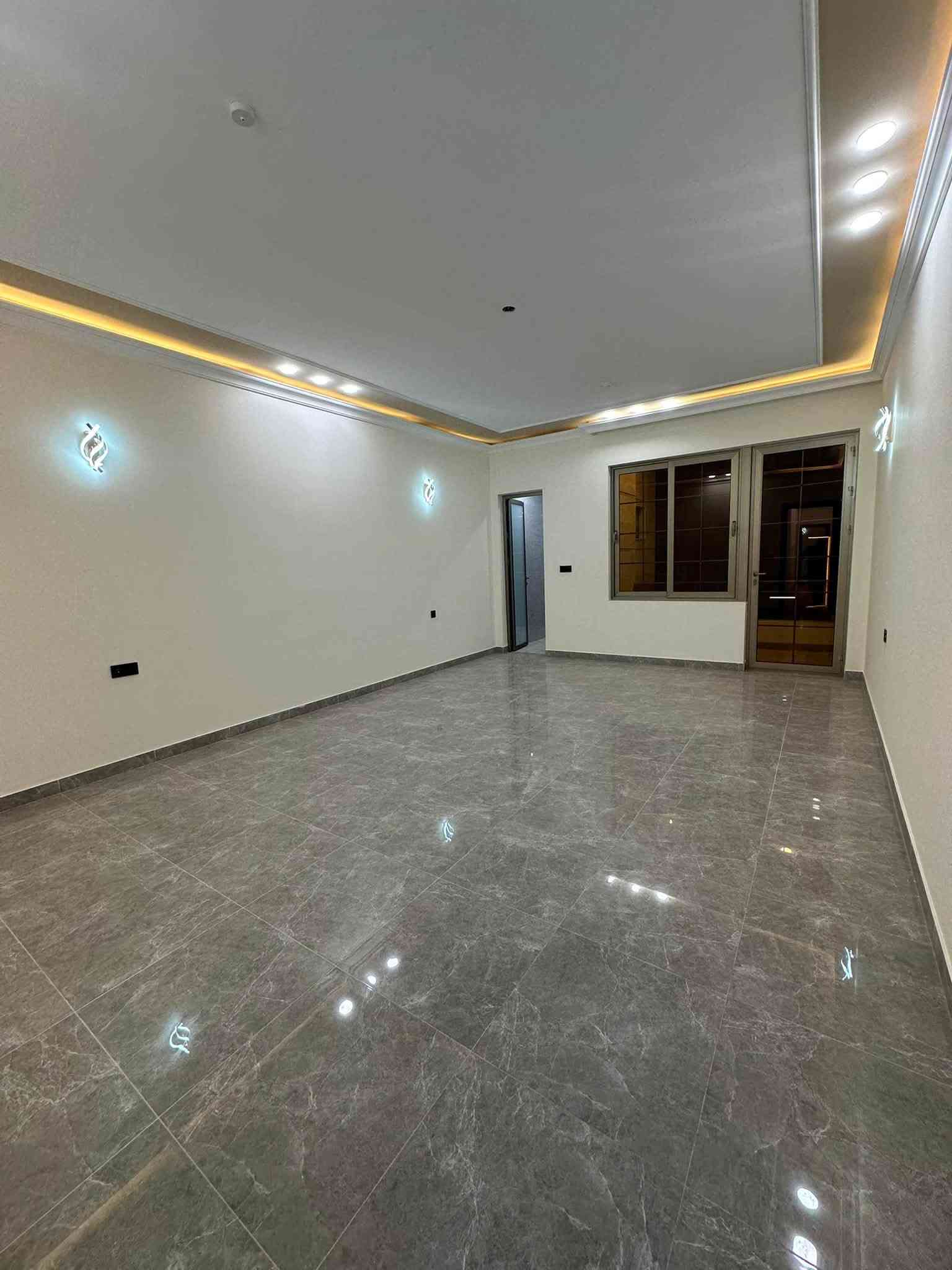 🏡 دار  للبيع | زيونة 712
📐 مساحة كل دار: 150م²
🛏️ 4 غرف
🚿 خدمات متكاملة
📍 الموقع: زيونة 712

✨ فرصة مميزة للسكن والاستثمار في واحدة من المناطق الحيوية في بغداد.

🏢 مكتب الودق للعقار
نختار الأفضل لتبني مستقبلك 🤍

🔑 بيع – شراء – إيجار – بناء – ترميم
📸 عرض وتصوير مجاني
📋 نستقبل جميع العروض السكنية والتجارية

📞 للاستفسار والتواصل:
***********
***********

📍 عنوان مكتبنا:
زيونة 710 مقابل نادي بلادي
وشارع فلسطين – بناية فرمان قرب كلية الرافدين
