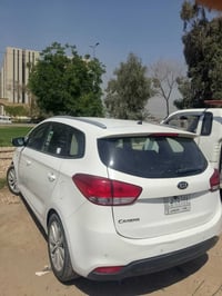 كارينز ٢٠١٦ • مكينه ٢٠٠٠ • ٧ راكب