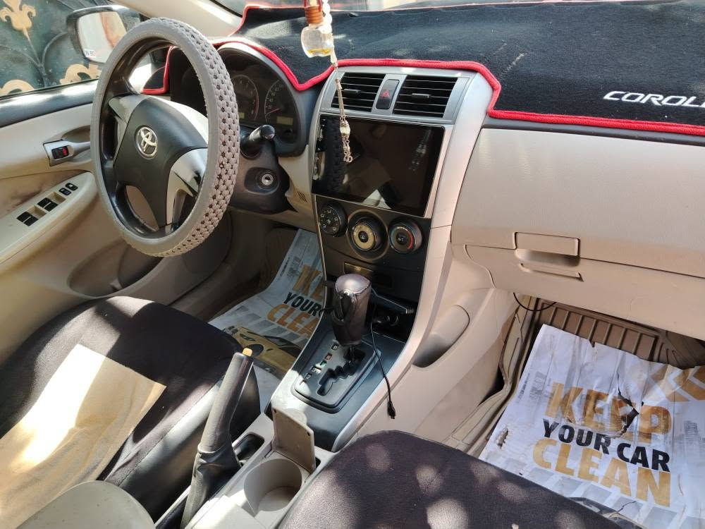 سيارة مال بيت نظيف تحويل وغرامة كير ومحرك كلها بشرط سيارة باسمي بيها قطعة واحد جاملغ خلف سايق ٣ مكانات بارد سنوية 2030 سعر 110 مجال بسيط مكان بحركة اذا مو شراي رجاء لاتكسر سعر الحلال *********** أربيل, العراق
