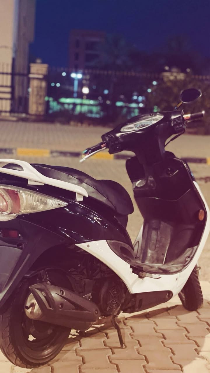 دراجة كامكو جي فور للبيع كلشي ماعيزه نظيفه محركه تاعم تاخذه على فحص سعر 600، قفل ***********
