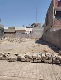 أرض ١٢٠م • واجهة ٦م • طابو