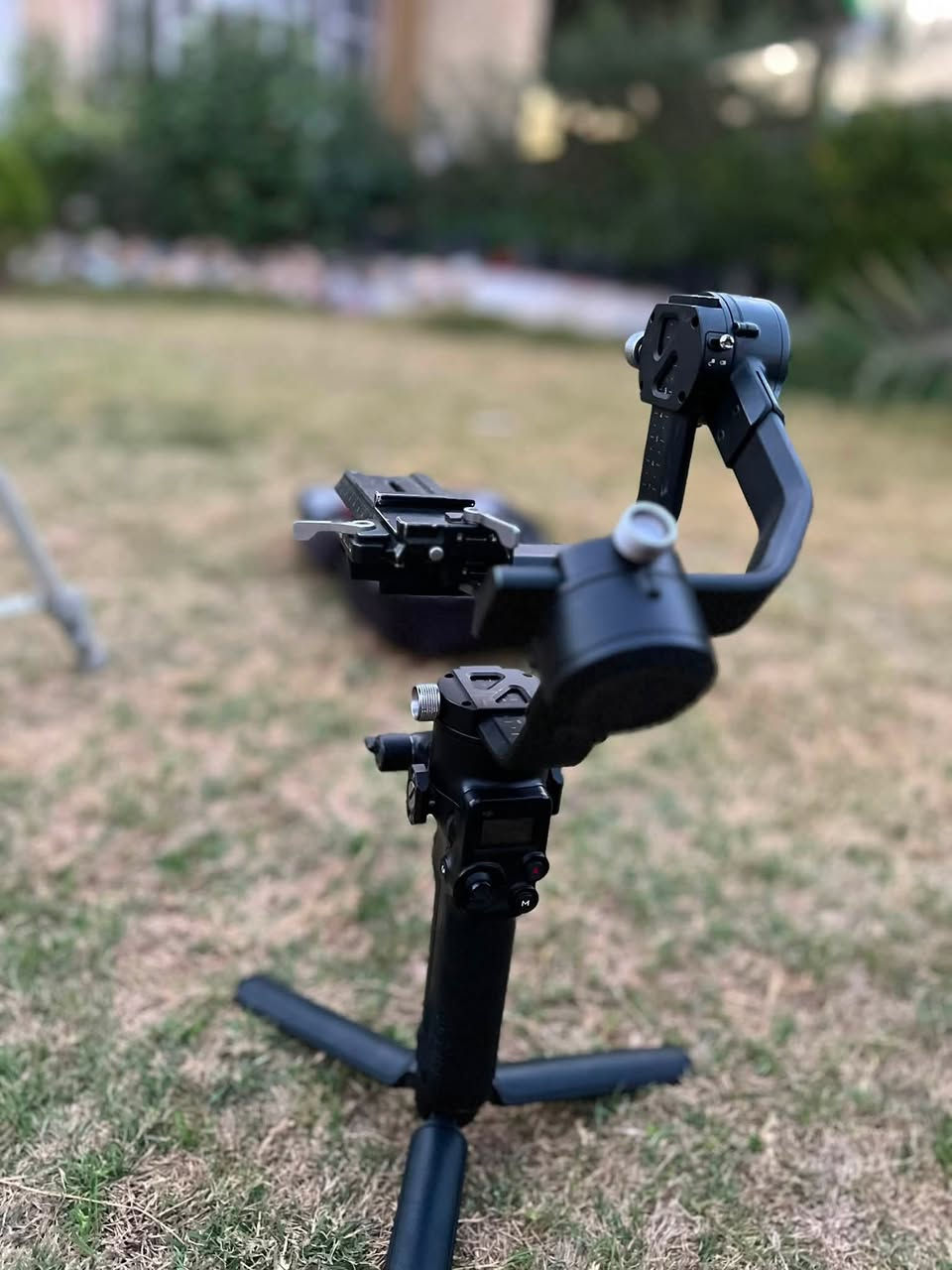 البيع  RONIN RS2 Pro
نضافة 80%
يحمل 2ونص كيلو 
سعر🔥
واتساب ***********
وخاص مستعجل على البيعة
