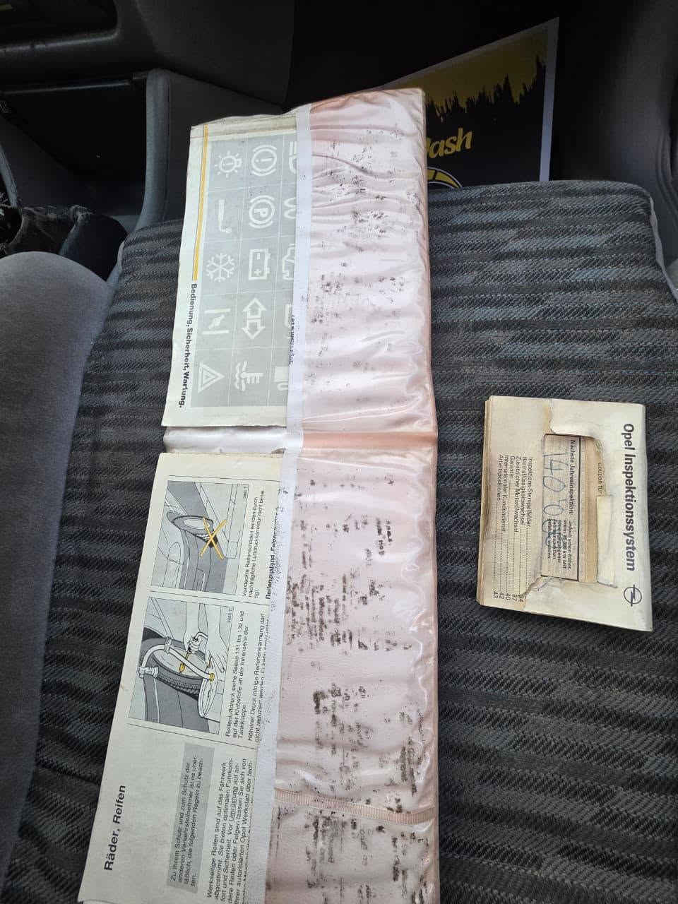 السلام عليكم استرا موديل93بلاد كتلوكات الشركة بيهة جام كهرباء مري  كهرباء  سنتر لك جطل واحد مابيهة   خصم الحجي سيارة لك مكينة2000 للاستفسار***********/////***********العنوان الدورة الميكانيك السعر50ورقة
