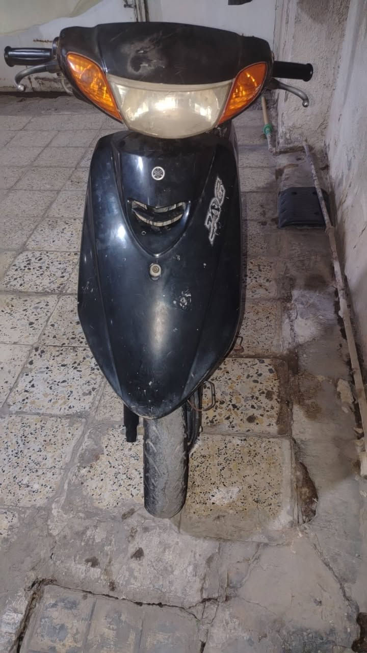 السلام عليكم عدي دراجه عصفوريه نوزل حديث سرعته 60 دراجه مجفته مره وحده باترتي جديد نوزل جديد دراجه نقصه بس شوته وصالنه شويه بيه خياس دراجه ما طالعه هواي لين عدي شغل عافيه دوامي ١٢ ساعه مالحلك عليه سعر ٣٠٠ وبي مجال العنوان بغداد دوره ابودشير وبيه مجال شراي دراجه بدون أوراق اتكفل عشاير وسرقه *********** بي واتساب خاص مفتوح
