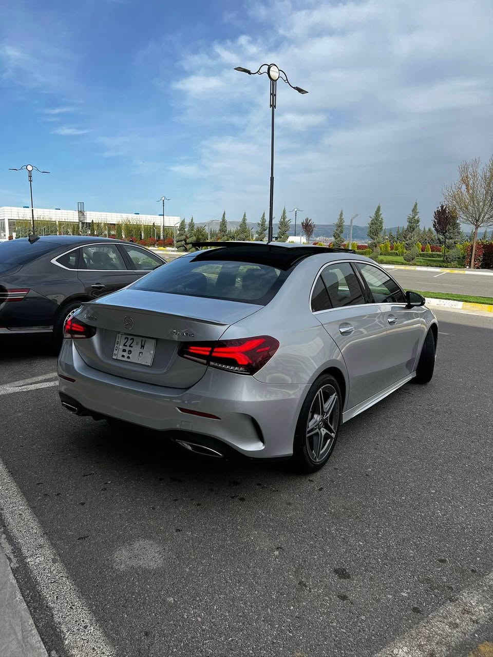 مرسيدس A-220
كت AMG بلادي
موديل 2022 

ماشيه 36 الف
رقم اربيل الجديد فحص وهزه جديد

W1K3G4FB9NJ360223

بدون صبغ - اريباك سستم
محرك ٤ سلندر بانزين ٢٠ توربو

مواصفات السياره فول للاخير
🛑 بانوراما 
🛑 داخل الكانترا مميز 
🛑 سترين amg 
🛑 داخل متعدد اللوان الاناره ٦٤ لون 
🛑 رادار امامي خلفي وجانبي 
🛑 كشن هيتر 
🛑 بصمه ابواب وتشغيل
🛑 شاشه ديجتال كبيره 
🛑 لايت لد زينون عدسه 
🛑 اوتو هولد اوتو ستوب 
🛑 اناره فتحات تبريد

مكان السياره سليمانية  
بدون اي نقص كير محرك صدر جاهزه صفر مسج
***********
***********

السعر ٢١٠ ورقه 💵💵  مجال بسيط
مکان/ سليمانية 
0️⃣7️⃣7️⃣0️⃣0️⃣6️⃣0️⃣6️⃣4️⃣6️⃣4️⃣ السليمانية, العراق
