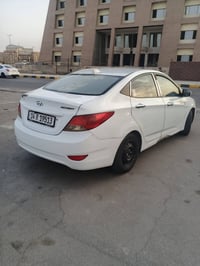 اكسنت • مكينه 1600 • موديل 2012