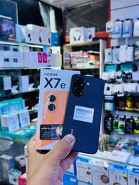 هونر X7e • ٦ جيجا ٢٥٦ • بطارية ٧٥٠٠