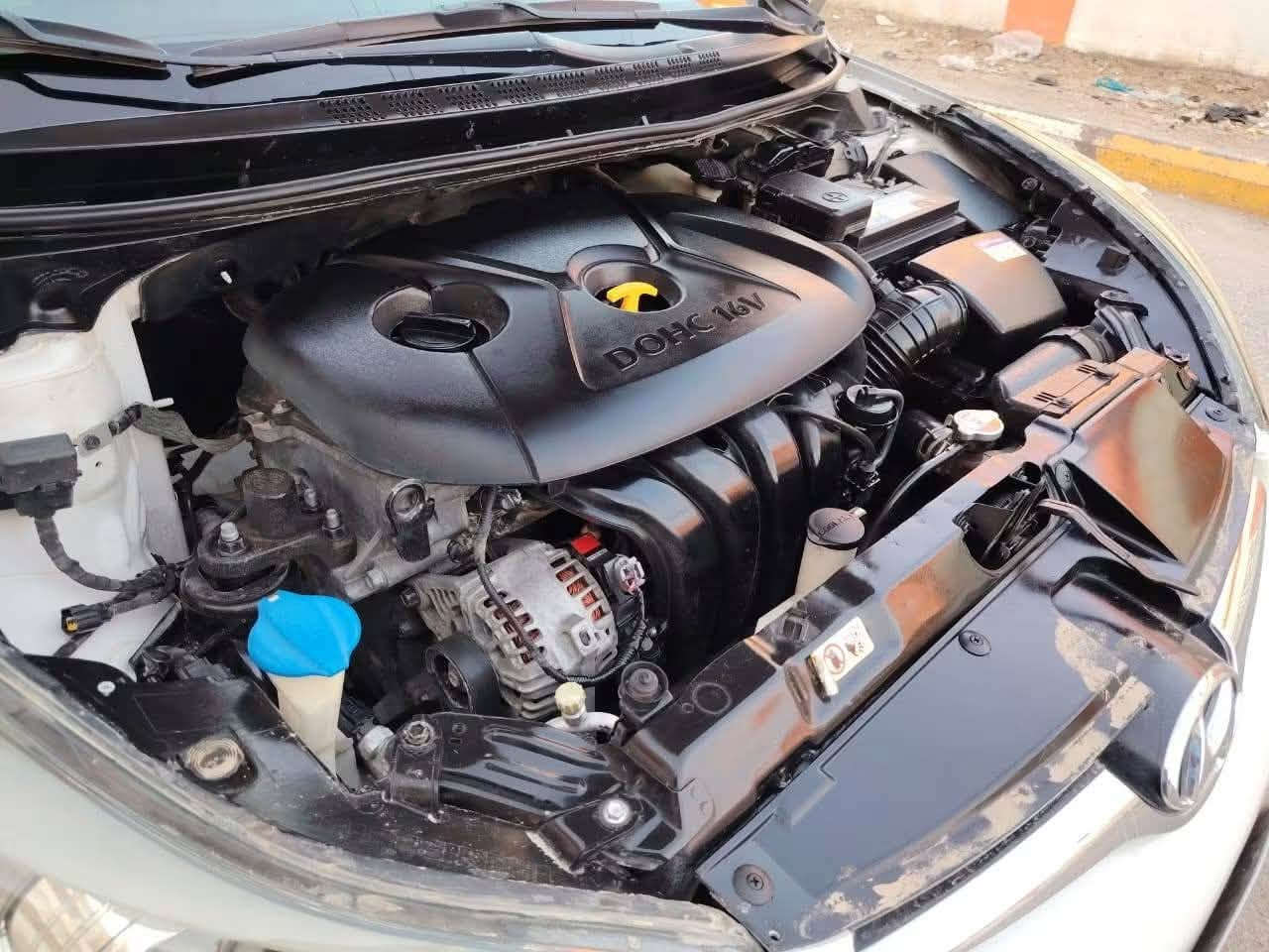 مراوس فقط      السلام عليكم النترا موديل 2015خليجي فول مواصفات رقم بغداد بسمي مكينه 1800تخم تاير حداديه امامي وخلفي ماناقصه أي شي تبريد ثلج
فتحه اشاير بل مري تبريد خلفي شاشه 
كامره يدات نيكل كشنات جلد تخم تاير جديد 
بيه صبغ فقط الدوسه الجوه السايق 
مراوس فقط جارجر 2012 /2013/ 2014ر
رقم ***********
