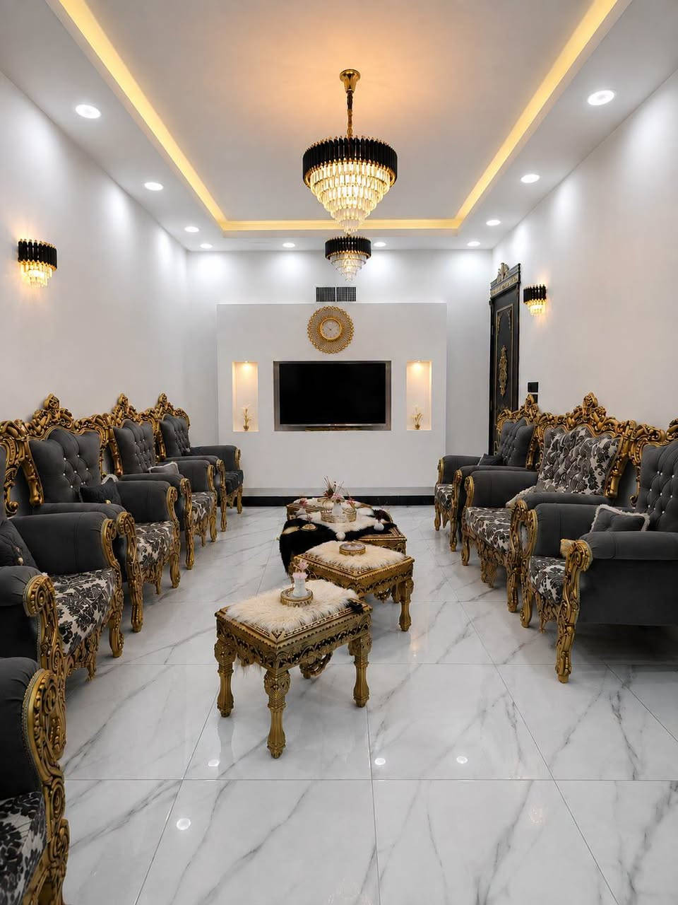 بيت للبيع  حي الوليد 🏡 مقابل الميثاق
دار بمساحة مناسبة وتوزيع عملي، طابقين ونص ، وتفاصيل تخدم العائلة الباحثة عن بيت مرتب بمساحات مريحة.

📍 الموقع: حي الوليد 

📐 المساحة: 150 م²  

📏 الواجهة: 10 متر ❌ 15 متر + فضله

🏠 عدد الطوابق: طابقين ونص 

━━━━━━━━━━━━━━

تفاصيل الدار

🔻 الطابق الأول:

▪️ كراج

▪️ مطبخ حار

▪️ مطبخ بارد

▪️ صحيات داخلية

▪️ هول

▪️ استقبال

▪️ غرفة نوم 1

🔻 الطابق الثاني:

▪️ غرف نوم عدد 3

▪️ هول داخلي

▪️ صحيات

🔺 الطابق الثالث :

▪️غرفة نوم 1 

الدار يباع مع الاثاث بالكامل كما موضح بالتصوير 
نضام سبالت 
نضام دكتات 
نضام كاميرات 

  سبالت عدد 4 / مبردة عدد 2 مركزية / ثريات / سطح بورسلين بالكامل / غرف نوم / مطبخ / طخم عدد 3 …

━━━━━━━━━━━━━

📲 للتواصل:

▪️ ***********

▪️ ***********
