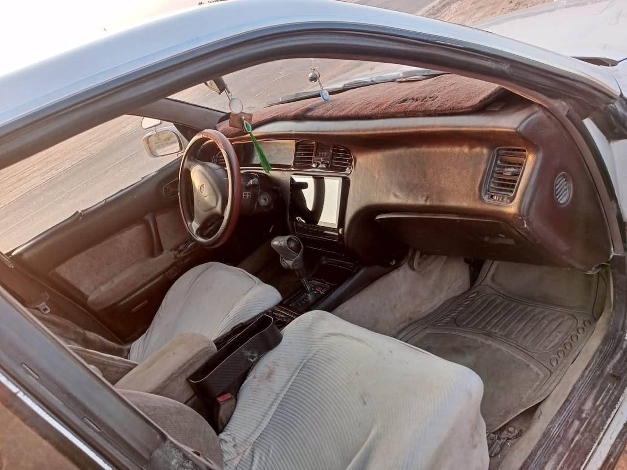 بطه للبيع كير ومحرك وحدادبه خير من الله تخم تاير جديد مصبوغه حزام لجماليه تبريد شغال اي معجون ماببها اي ضرر مابيها تحويل مباشر السعر 55مكان السياره الضلوعيه  ***********
