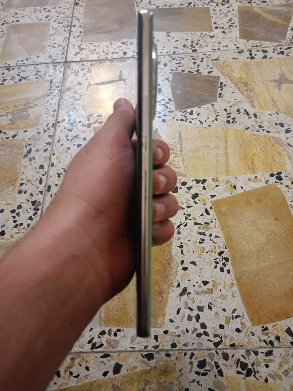 السلام عليكم 
تكنو سبارك برو 20بلس للبيع
ذاكره256(8+8) جهاز نضيف ضهر جلد أخضر سعر 240بي مجال 
مكاني بغداد الدوره قرب المهديه الثانيه 
*********** فقط واتساب

