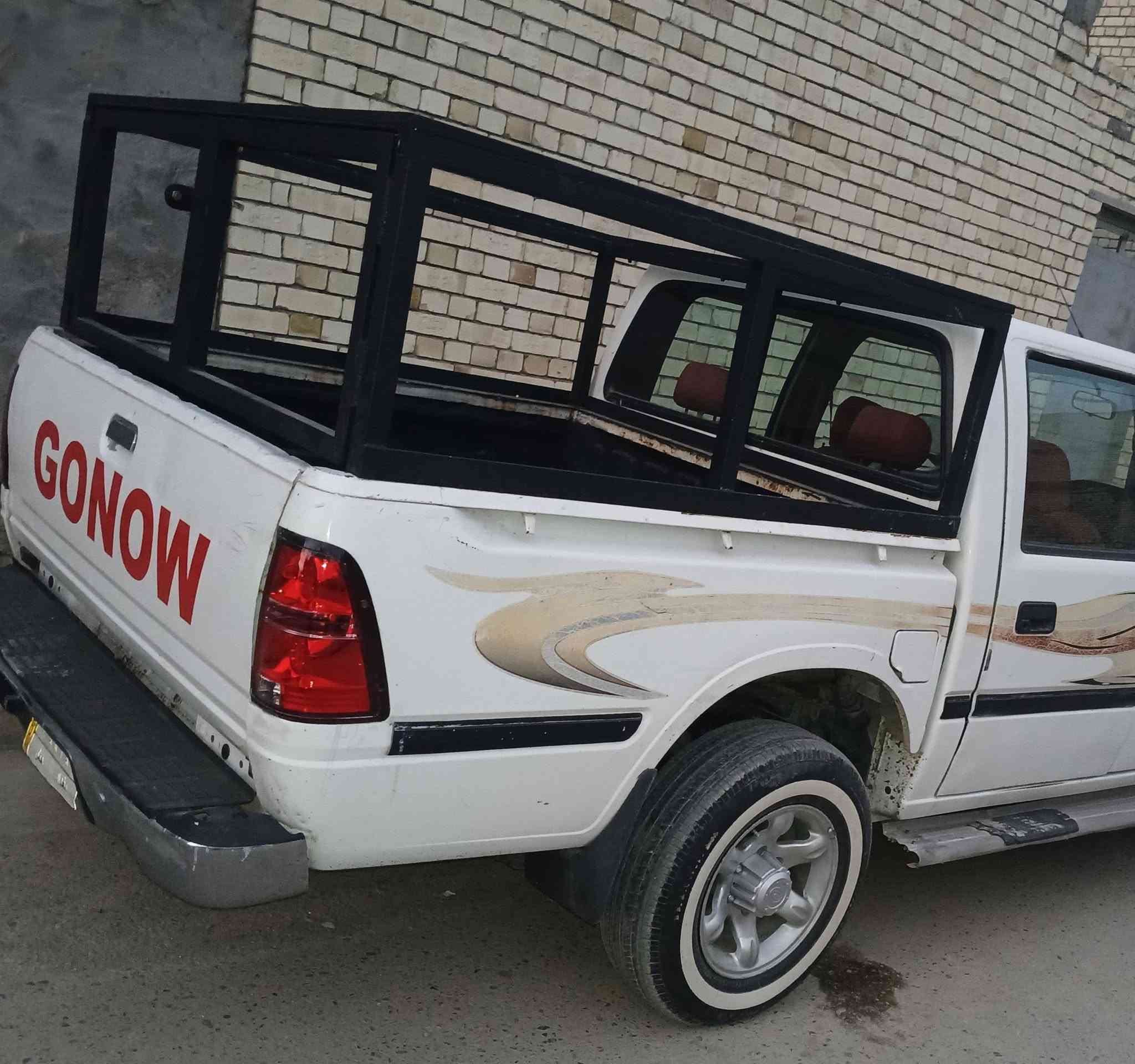 محجر بيكب • صيني • باب خلفي