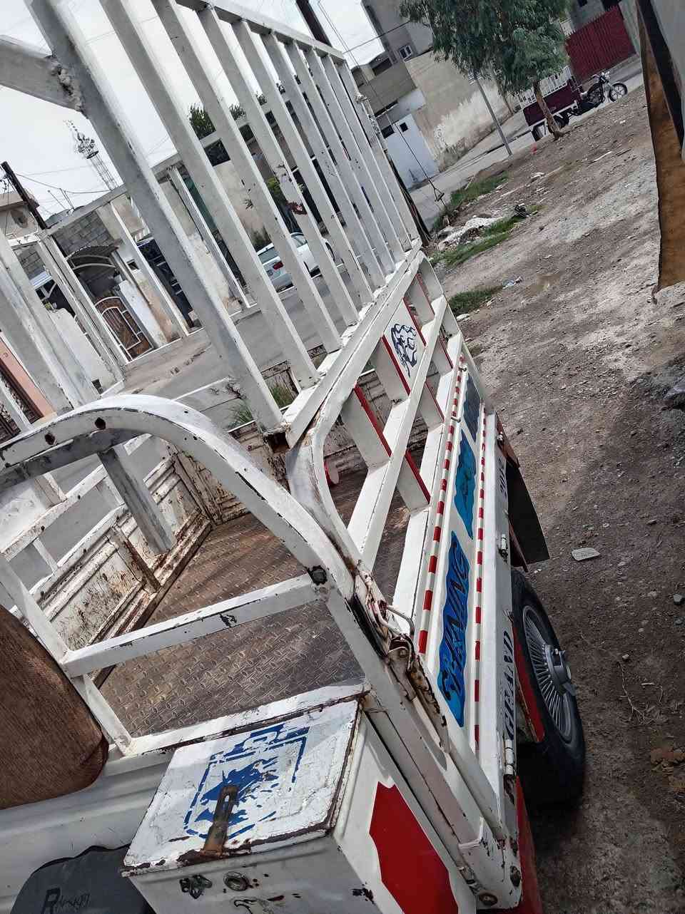 ستوته • ٢٠١٢ • ثلاث عجلات