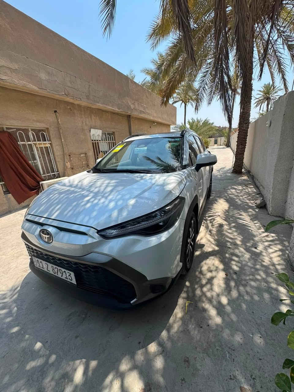 السلام عليكم من رخصت الادمن كورلا فوت لاندر موديل ٢٠٢٥  هايبرد ماشيه ١١ الف فول مواصفات كشن كهرباء داخل احمر فئه s السعر ٢٨ مليون و ٥٠٠ الف بيها مجال مكان المحموديه تلفون *********** ابو عباس

