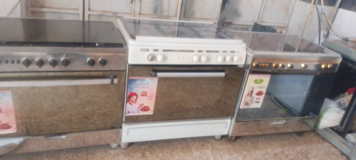 طباخ كريازي شرط الفحص 225وبيه مجال وطباخ البيض 125وطباخ فريش 160مغربه ***********
