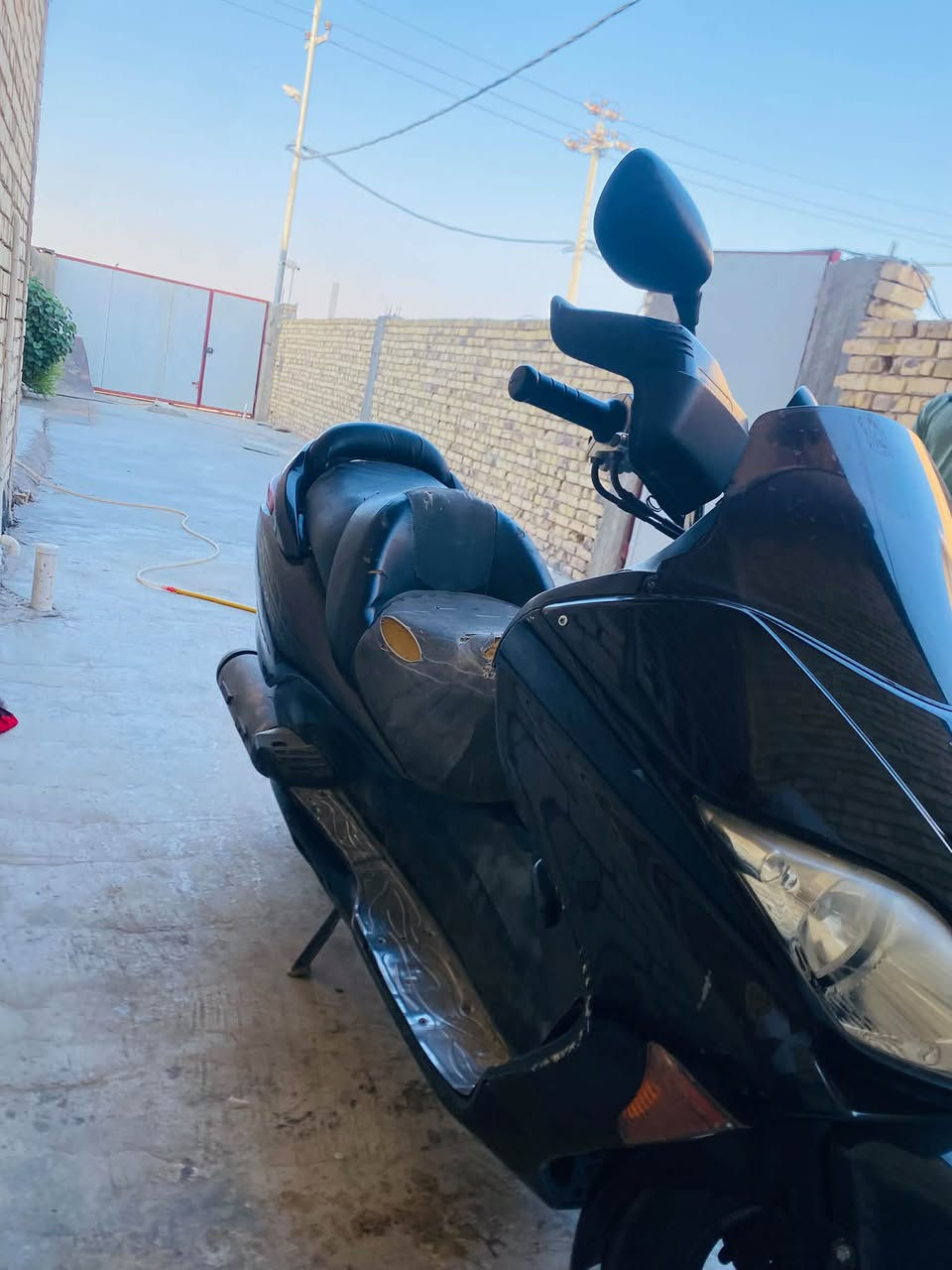 فورزه صفر ثمانيه للبيع محرك مفتوح دراجه نضيفه السعر 750وبيها مجال
***********
